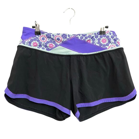 Lululemon Athletica Groovy Run Shorts Black Purple Floral Size 6 - Picture 1 of 5